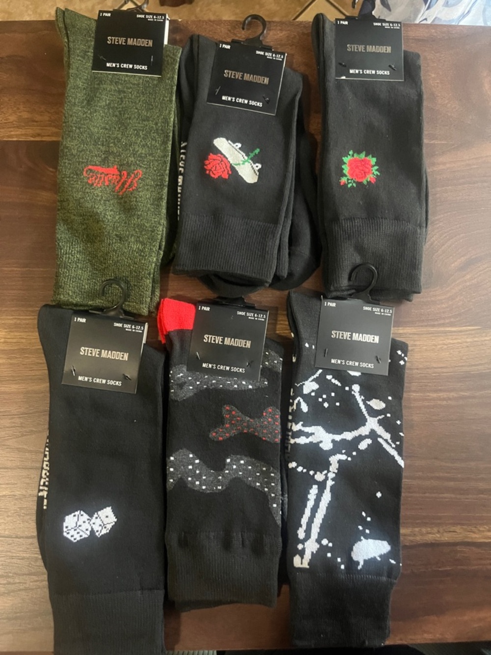 Steve Madden Men's Crew Socks - Black, Olive & Red Rose Accents